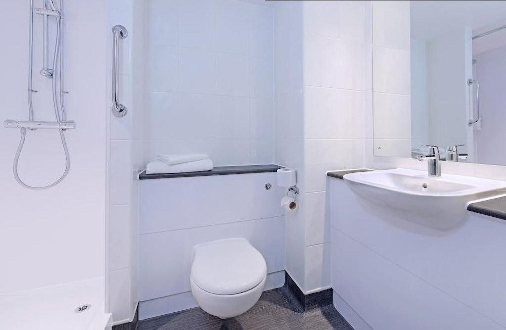 Travelodge London Central Waterloo Extérieur photo